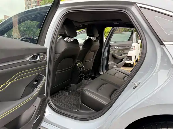 Geely Xingrui 2024