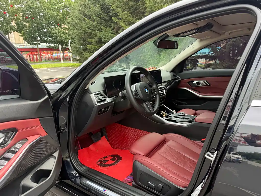BMW 3 Series 2023
