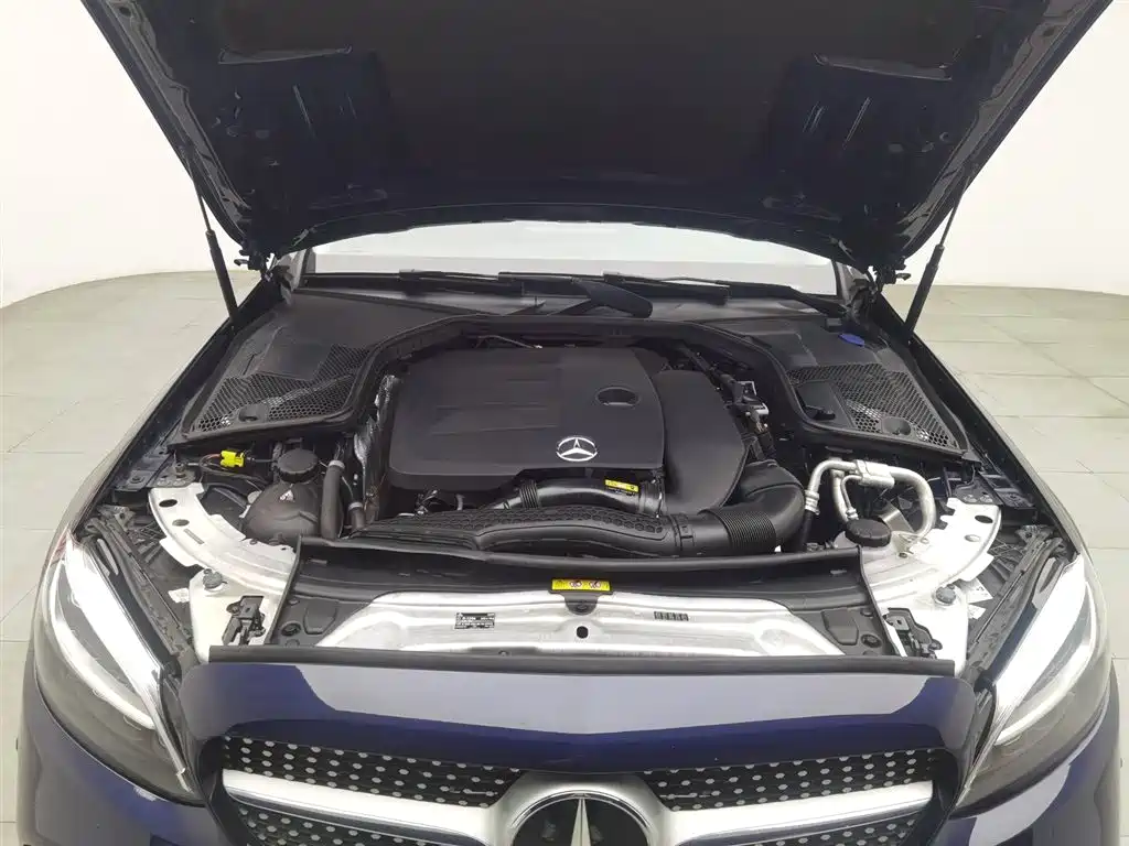 Mercedes-Benz C-Class 2019