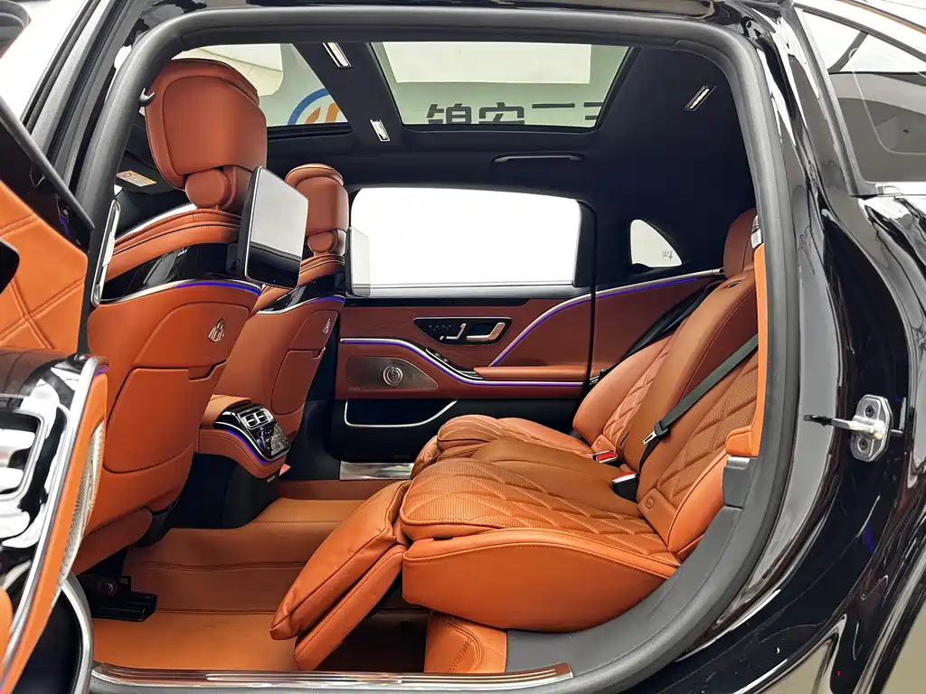 Mercedes-Benz Maybach S-Class 2024 — фото 15