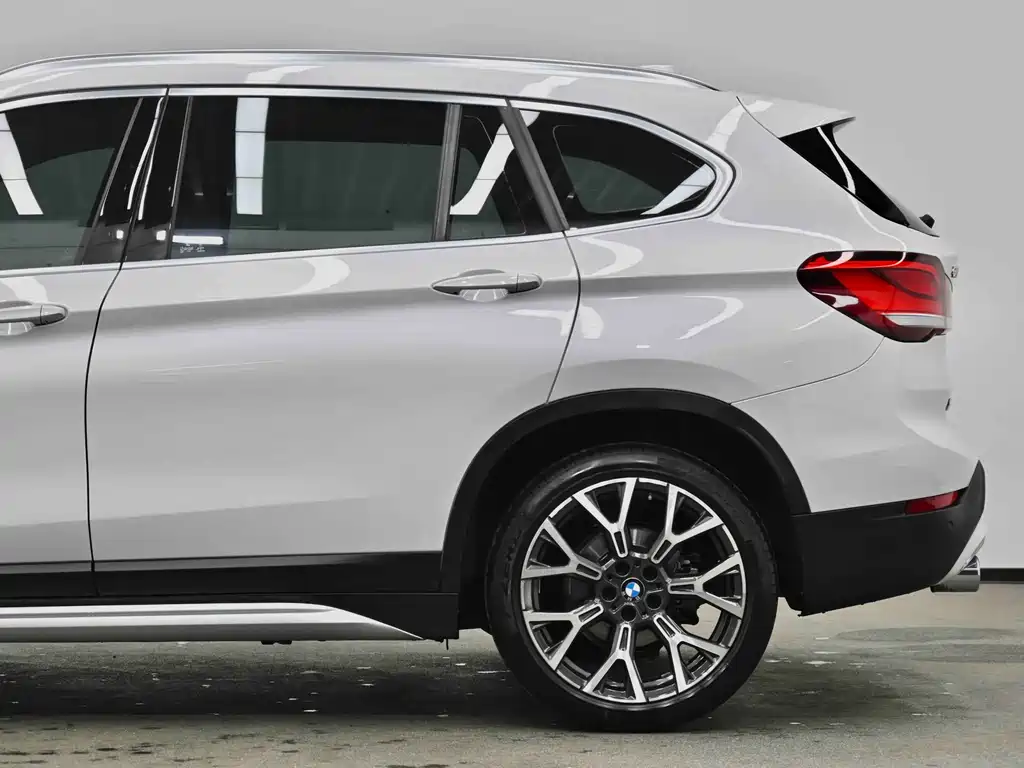 BMW X1 2022 — фото 20