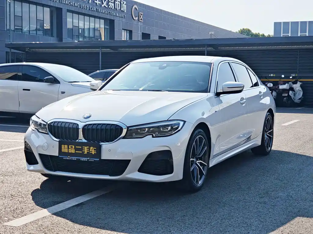BMW 3 Series 2022