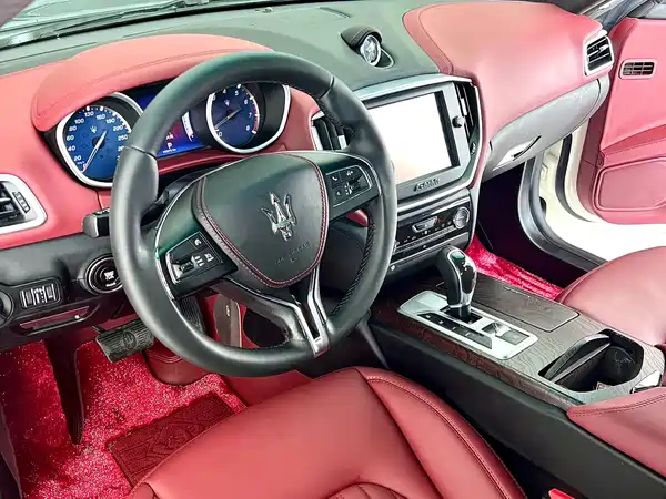 Maserati Ghibli 2014