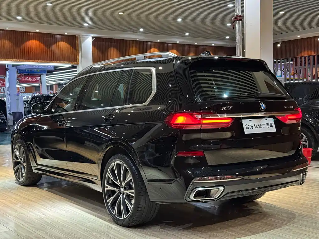 BMW X7 2020 — фото 12