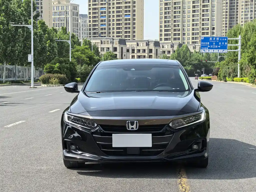 Honda Accord 2023 — фото 2