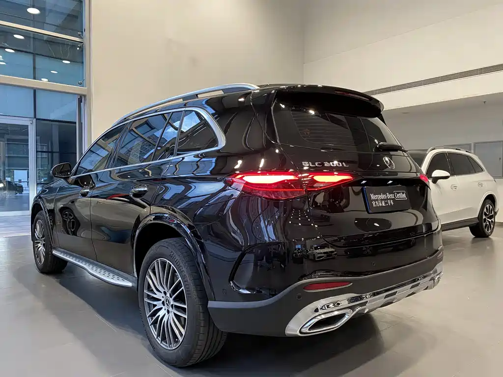 Mercedes-Benz GLC 2023 — фото 16