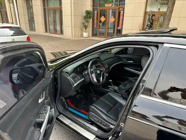 Honda Crosstour 2012