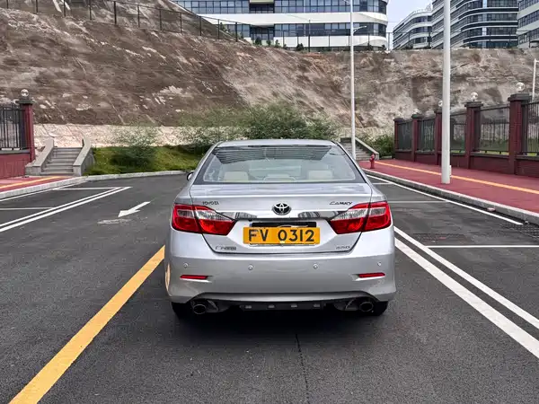 Toyota Camry 2013