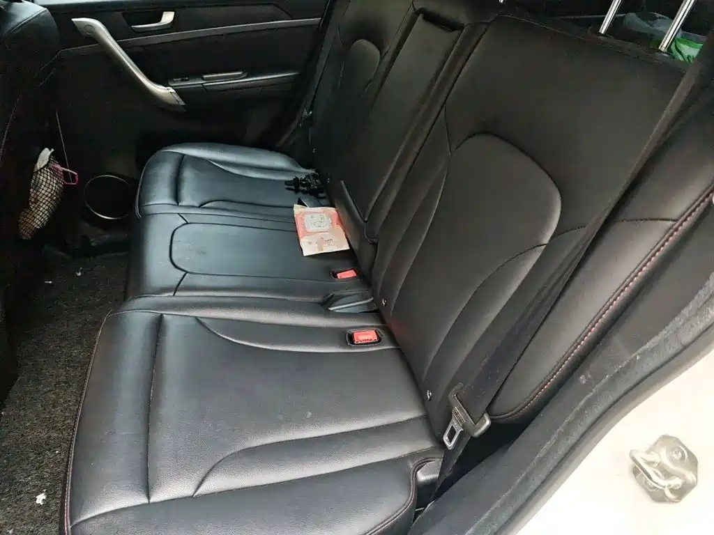 Haval H6 2015 — фото 15