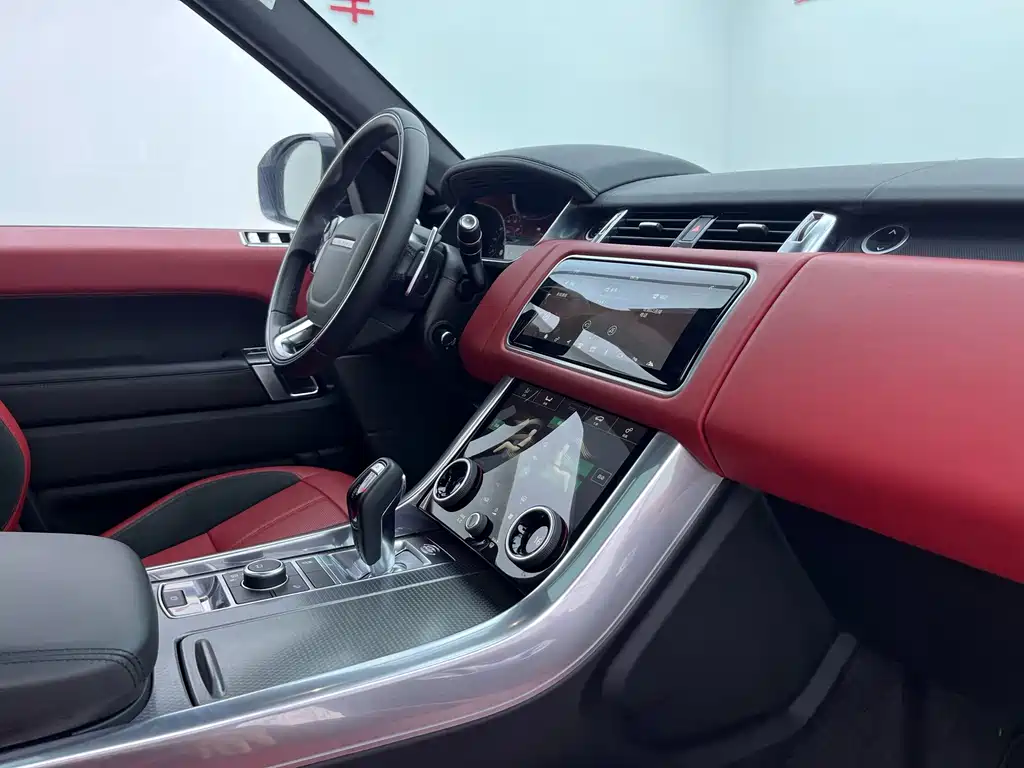 Land Rover Range Rover Sport 2020 — фото 19