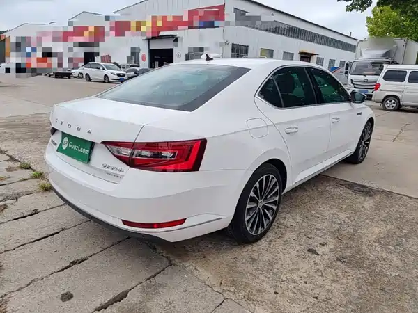 Skoda Superb 2019