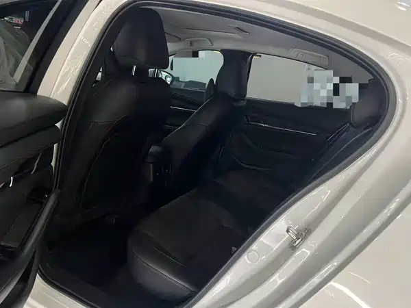 Mazda 3 Axela 2026