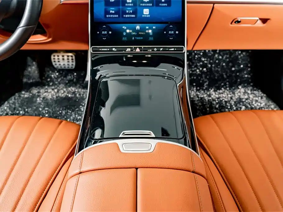 Mercedes-Benz S-Class 2024 — фото 13