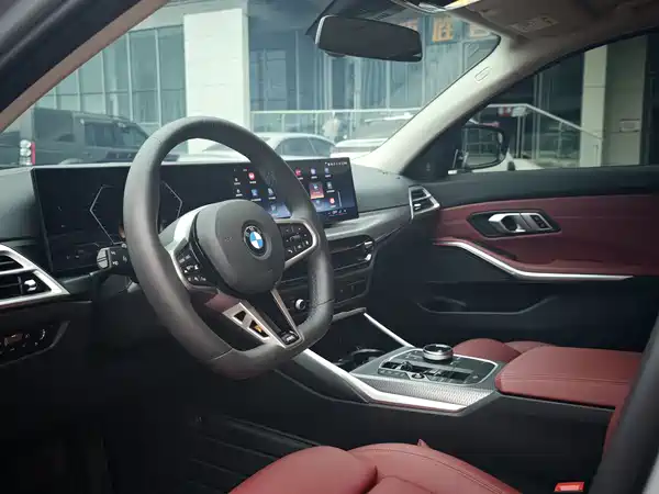 BMW 3 Series 2025