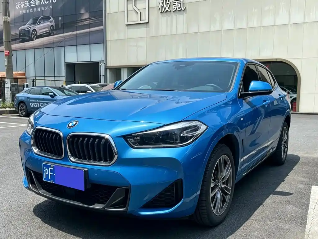 BMW X2 2020 — фото 1