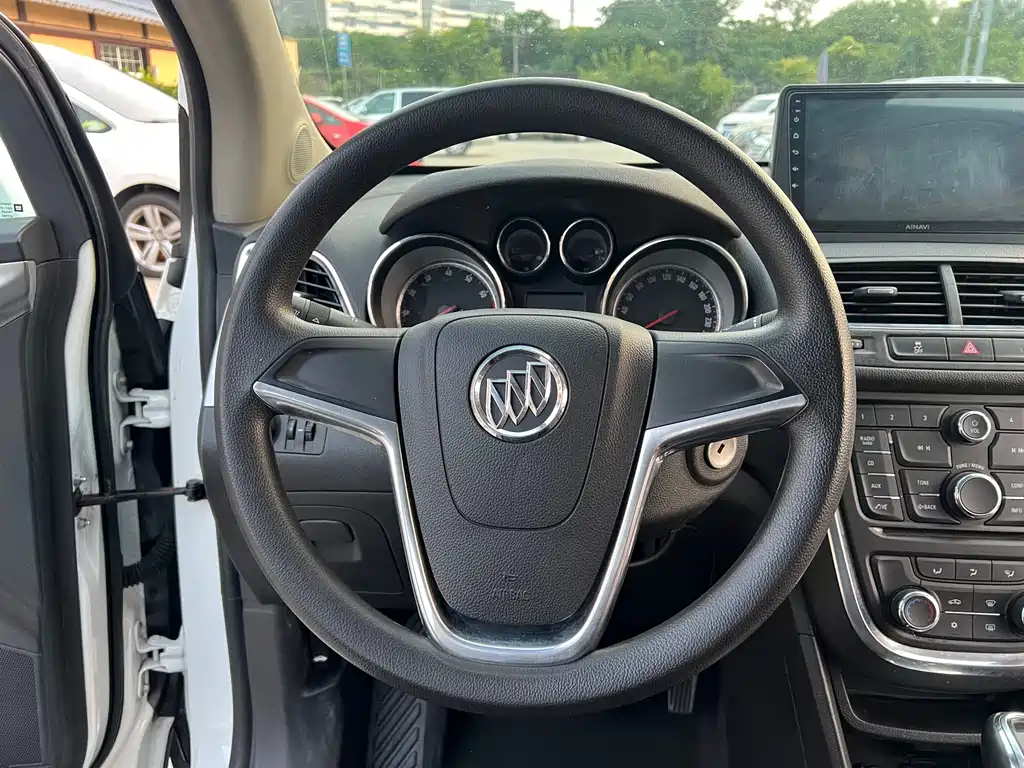 Buick Encore 2014