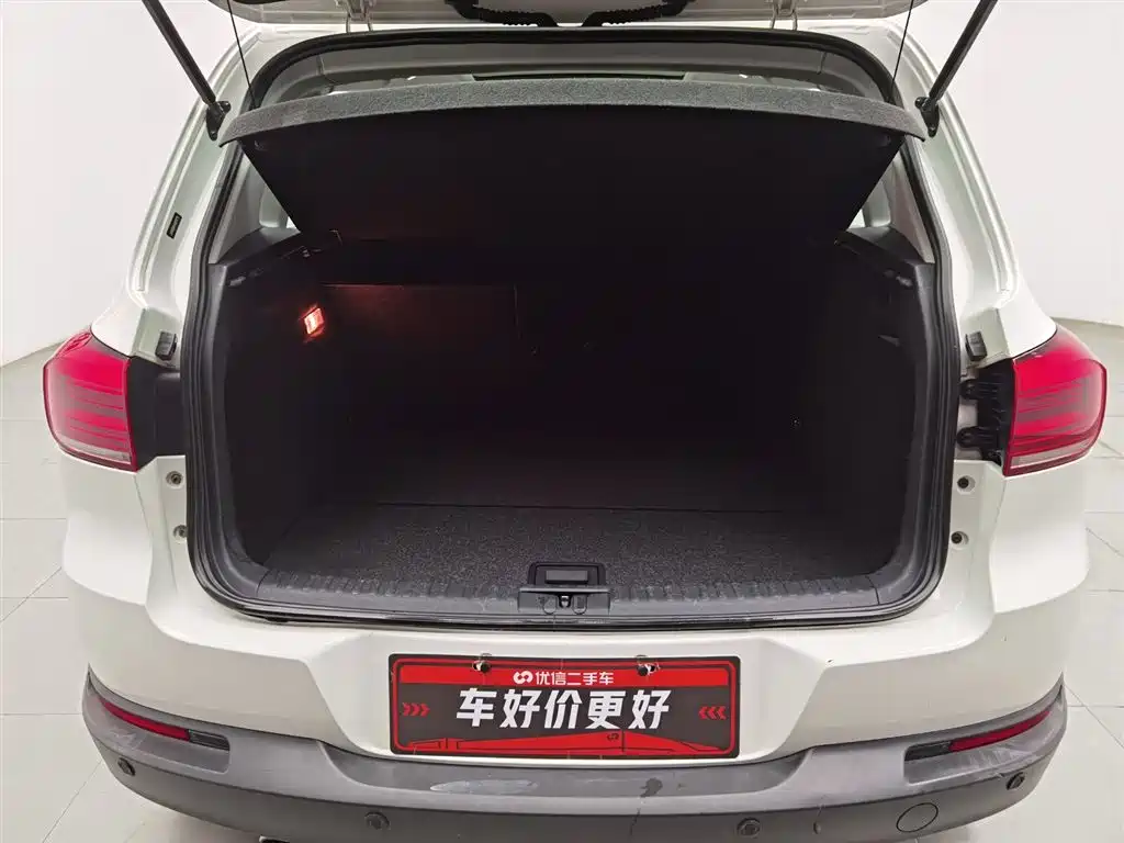 Volkswagen Tiguan 2017 — фото 16