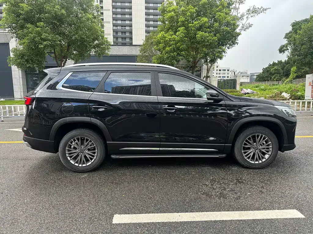 Jetour X90 PLUS 2023 — фото 13