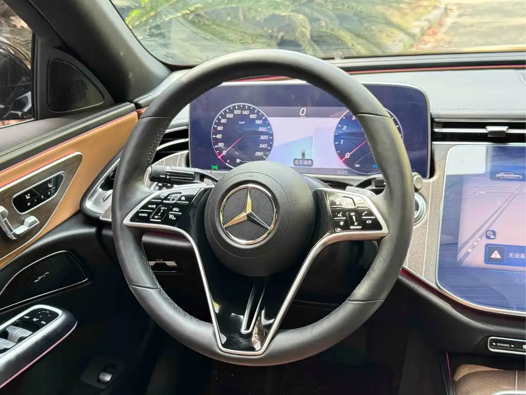 Mercedes-Benz E-Class 2023