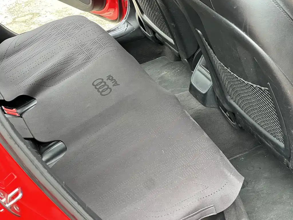 Audi A3 2016 — фото 8