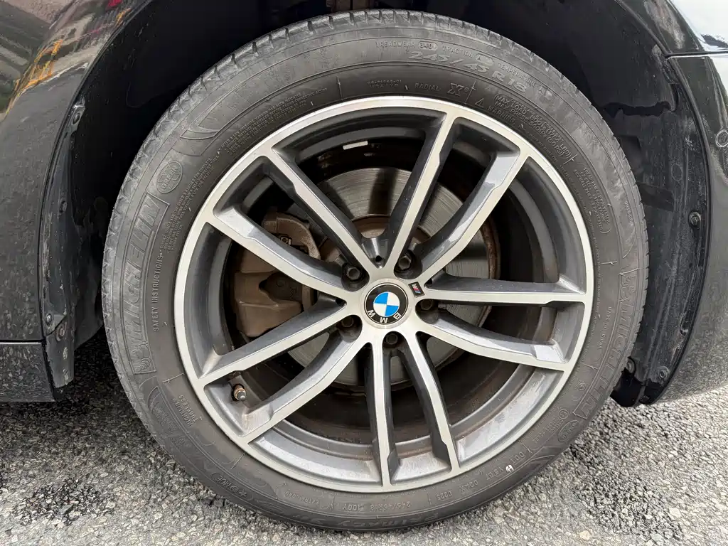 BMW 5 Series 2023 — фото 18