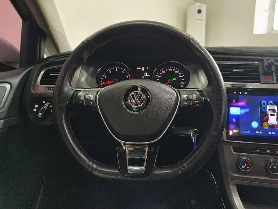 Volkswagen Golf 2015 — фото 15