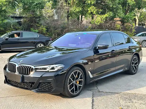 BMW 5 Series 2023