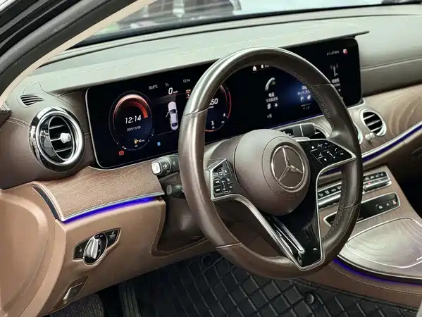Mercedes-Benz E-Class 2021