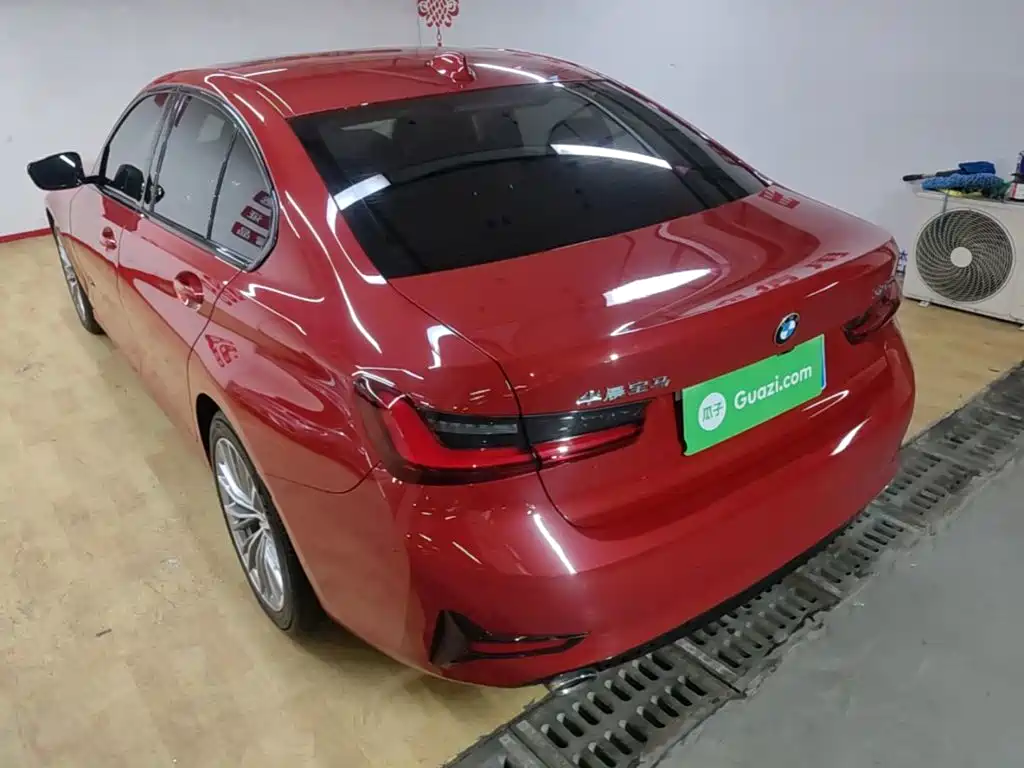 BMW 3 Series 2021