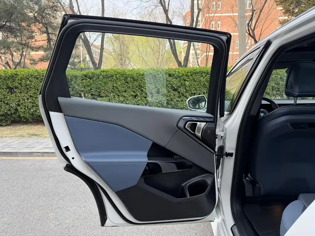 BMW X3 2025 — фото 17