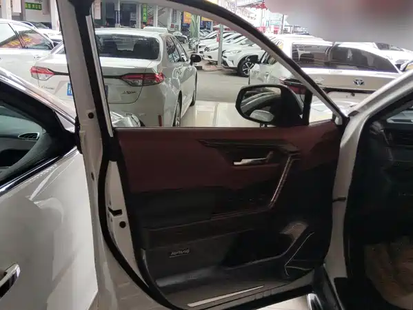 Toyota RAV4 2022