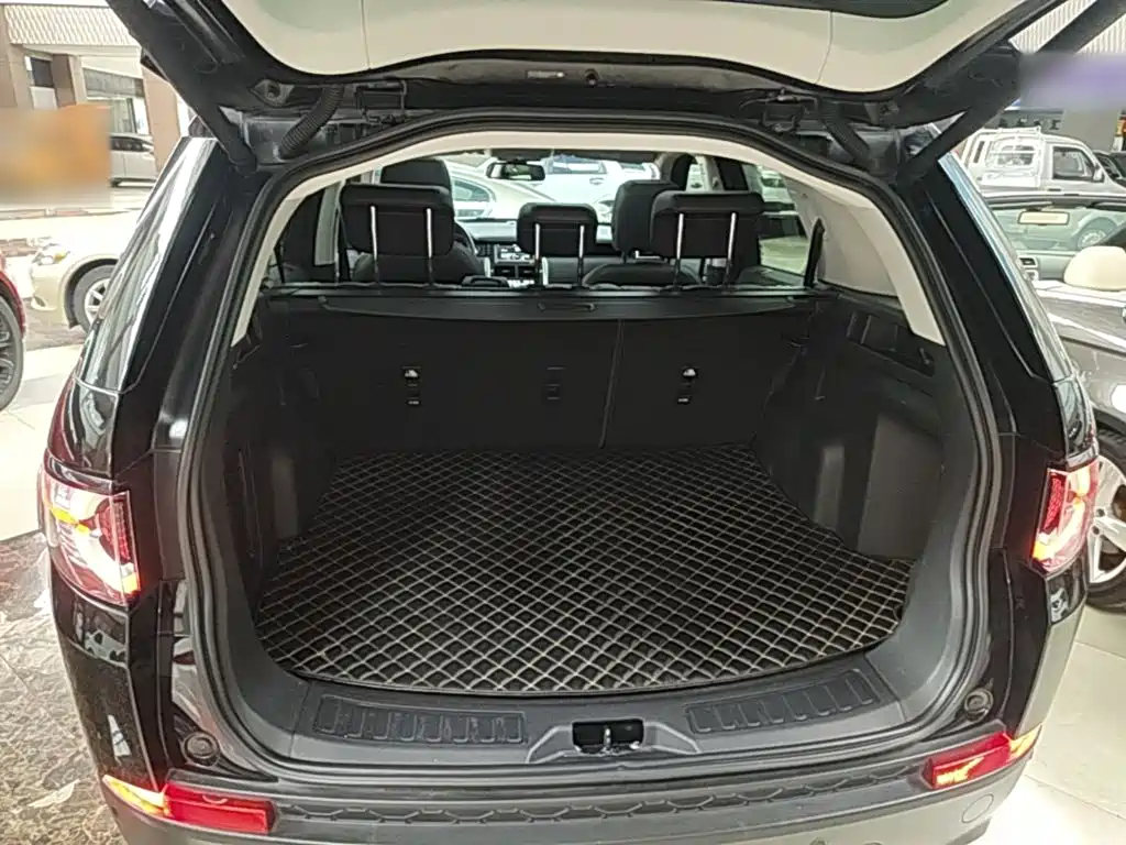 Land Rover Discovery Sport 2019 — фото 19