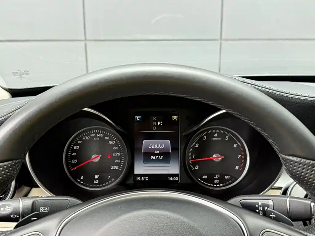 Mercedes-Benz C-Class 2016