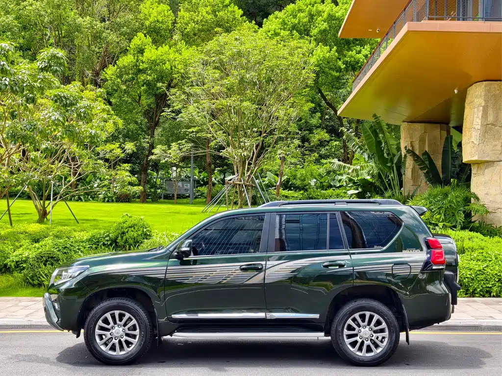 Toyota Prado 2019