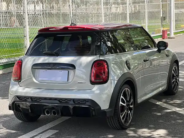 MINI JCW 2021