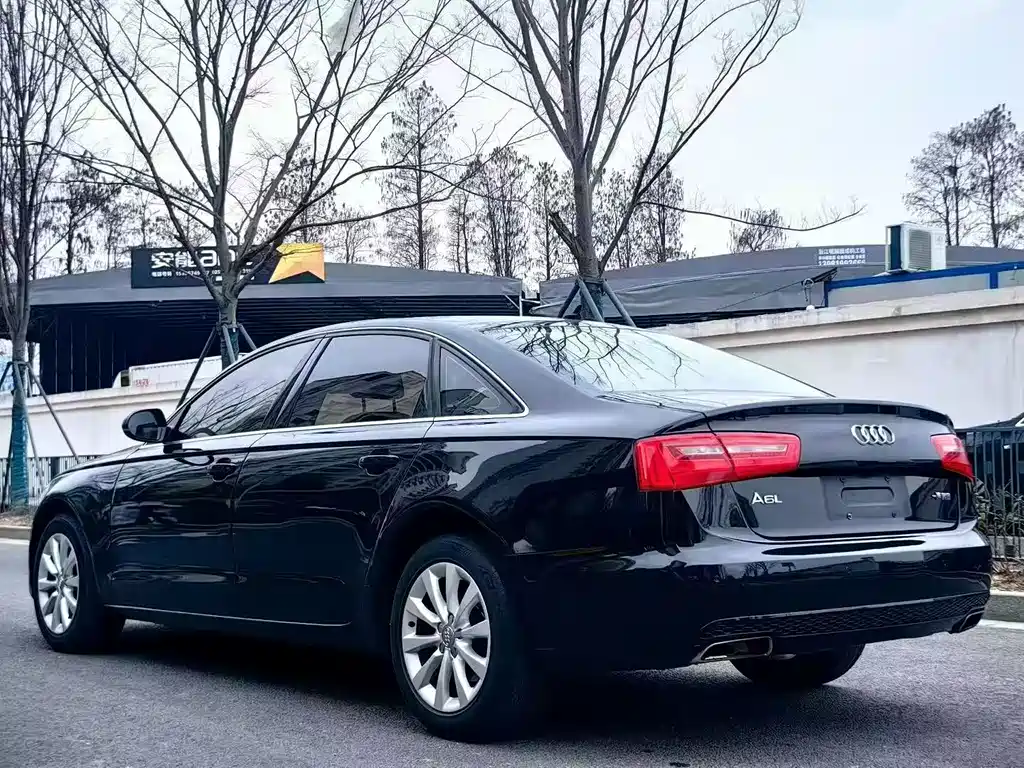 Audi A6L 2015 — фото 8