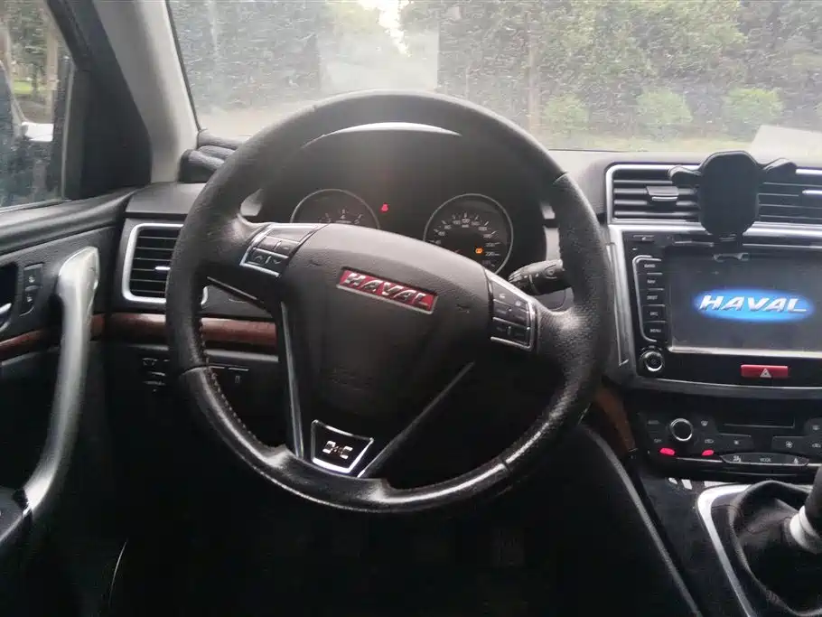 Haval H6 2015 — фото 15