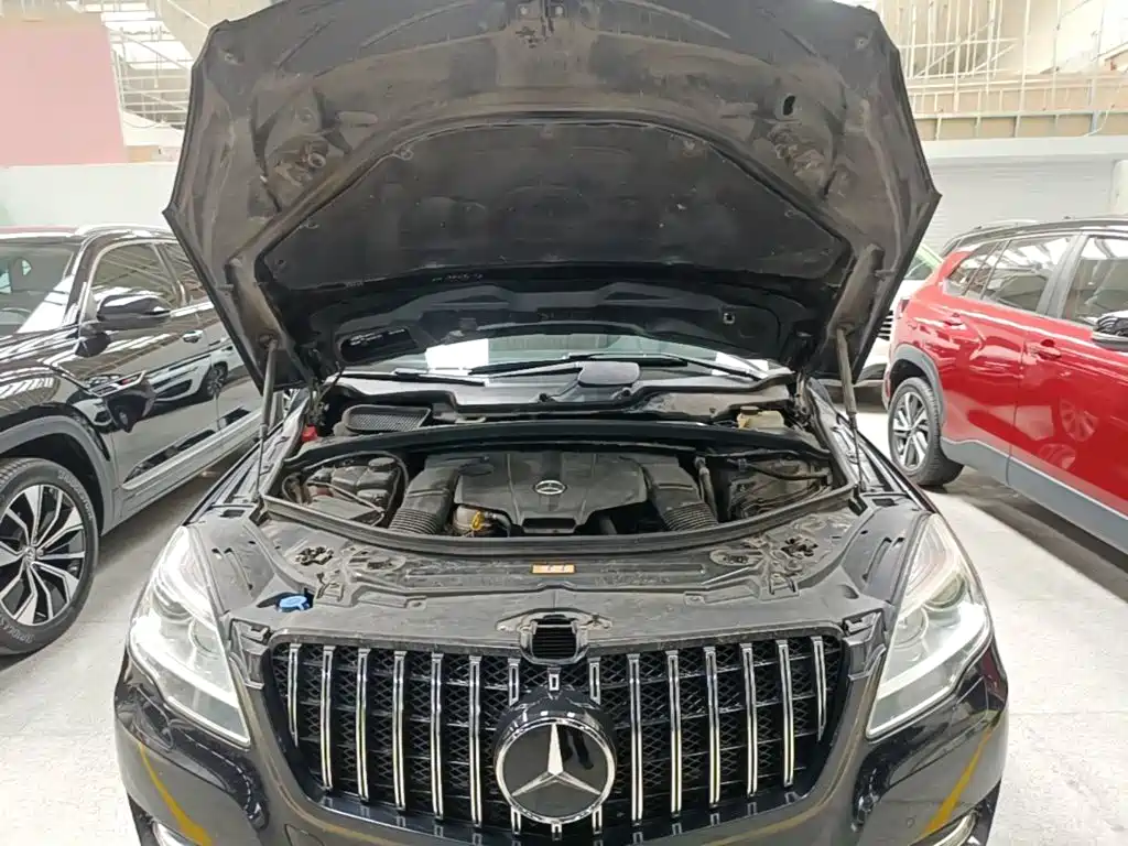 Mercedes-Benz R-Class 2018 — фото 20