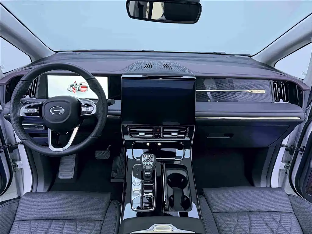 GAC Trumpchi M8 2023 — фото 10
