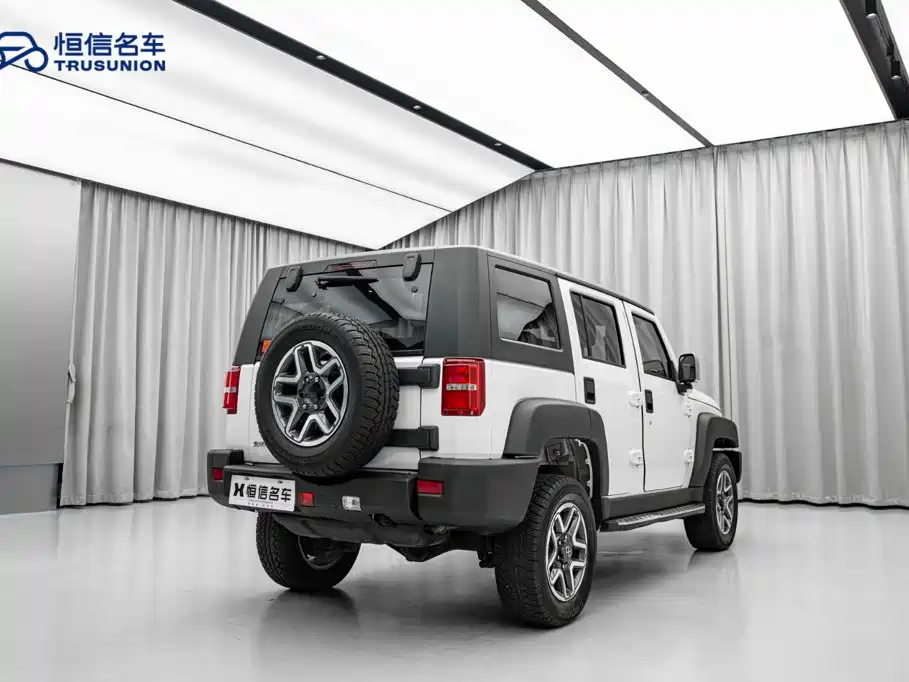BAIC BJ40 2017 — фото 5