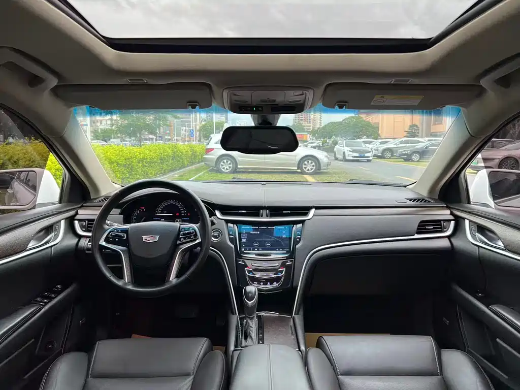 Cadillac XTS 2019 — фото 18