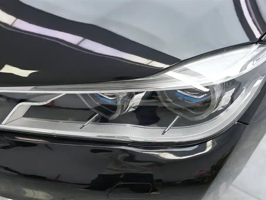 BMW 7 Series 2016 — фото 3