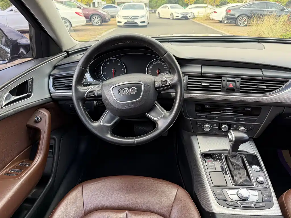 Audi A6L 2013 — фото 11