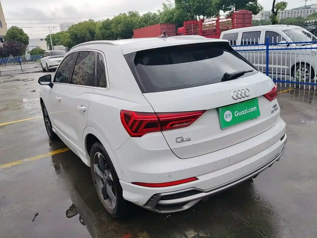Audi Q3 2021