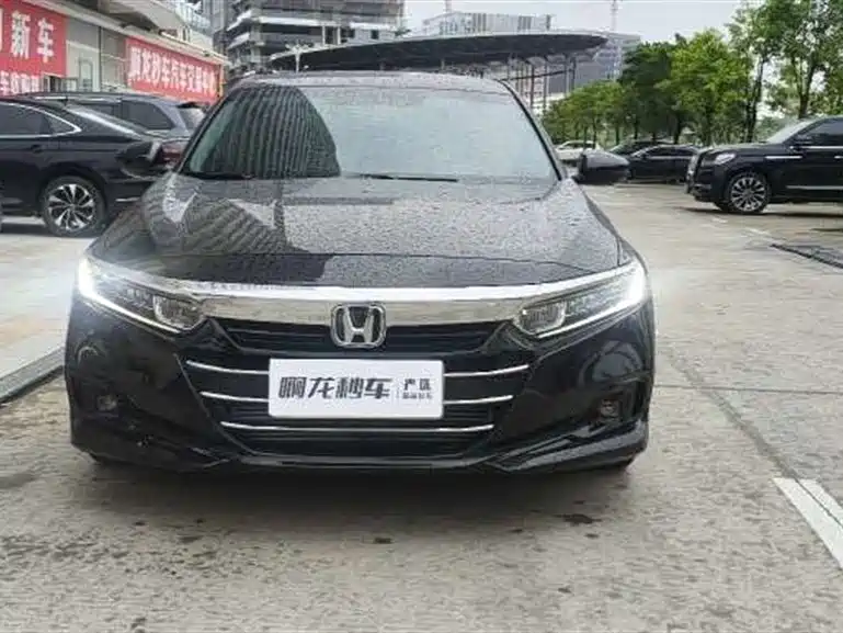 Honda Accord 2022 — фото 2
