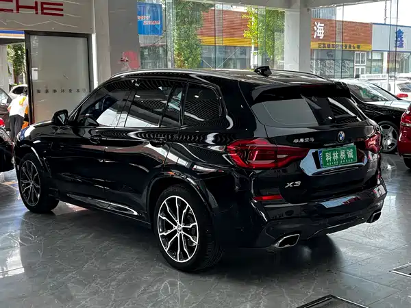 BMW X3 2021
