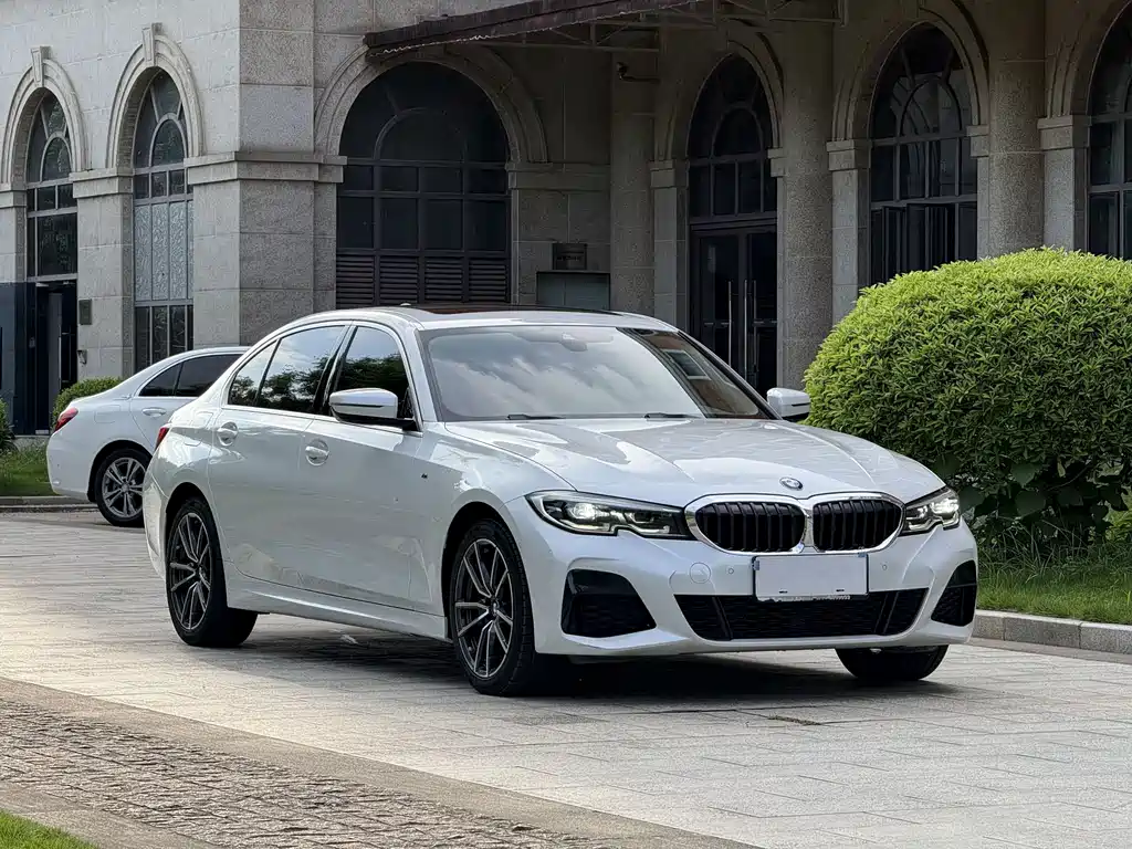 BMW 3 Series 2019