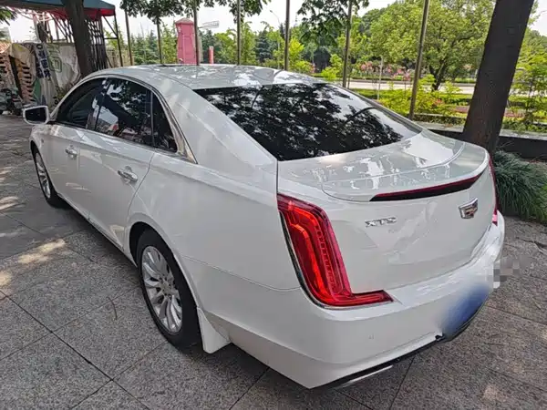 Cadillac XTS 2019