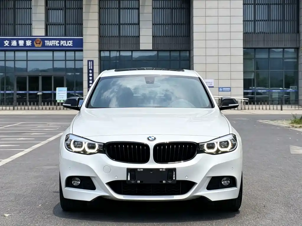 BMW 3 Series GT 2020 — фото 2