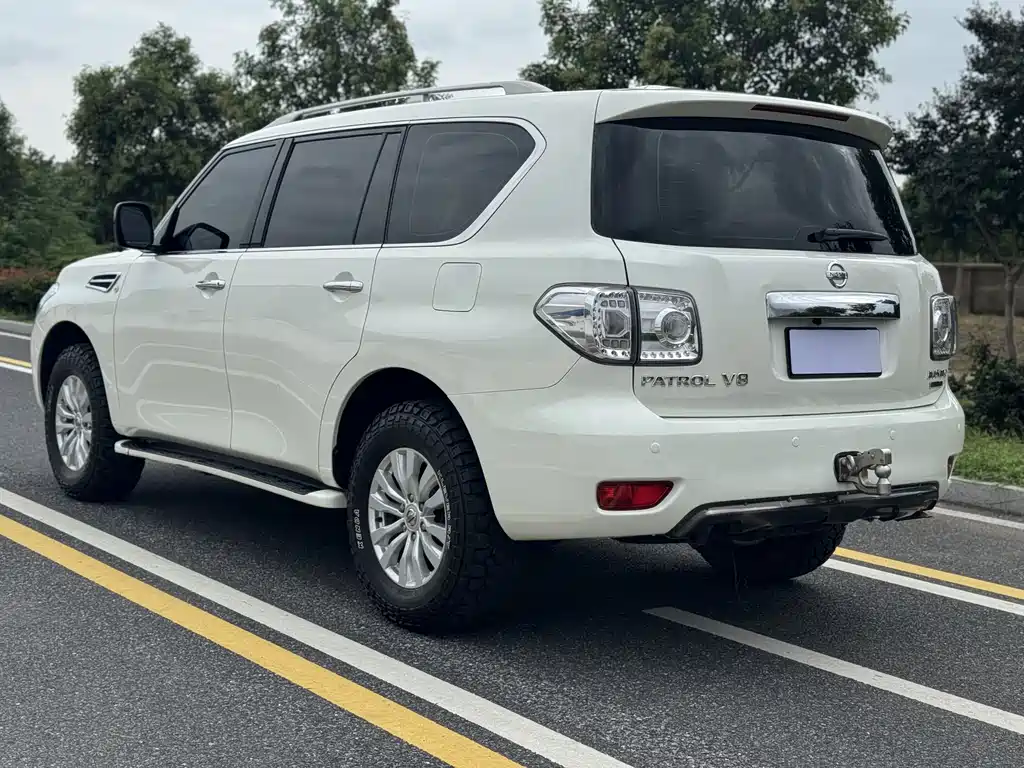 Nissan Patrol 2018 — фото 6